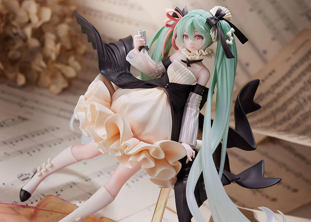 Taito Hatsune Miku Latidos 2022 ver. Prize Figure