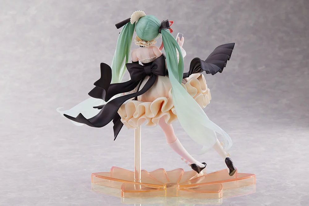 Taito Hatsune Miku Latidos 2022 ver. Prize Figure