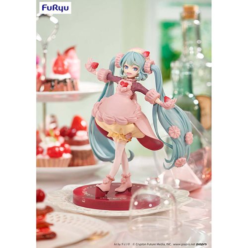 Vocaloid Hatsune Miku Strawberry Chocolate Short SweetsSweets Series Statue